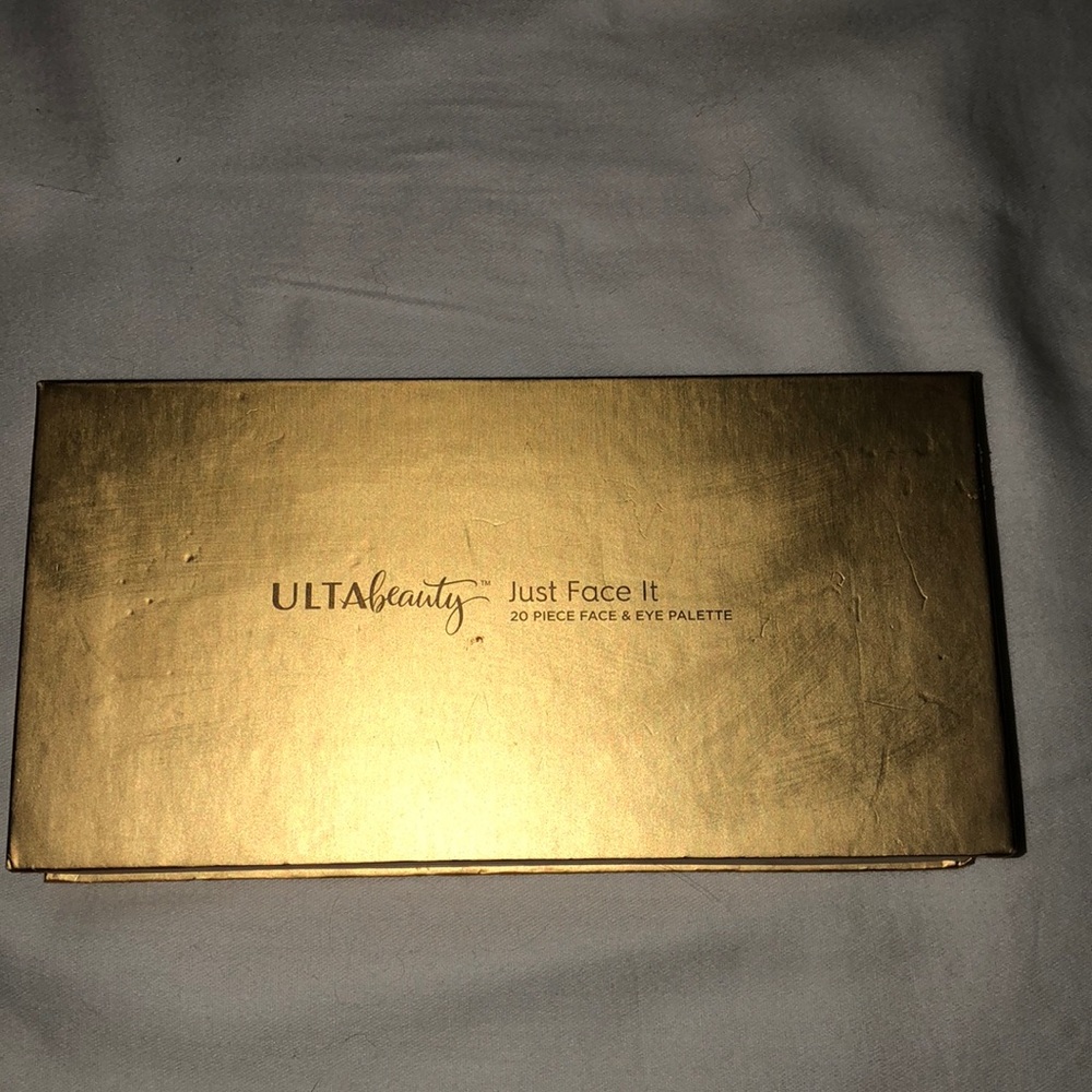 Ulta beauty 20 piece face and eye pallete